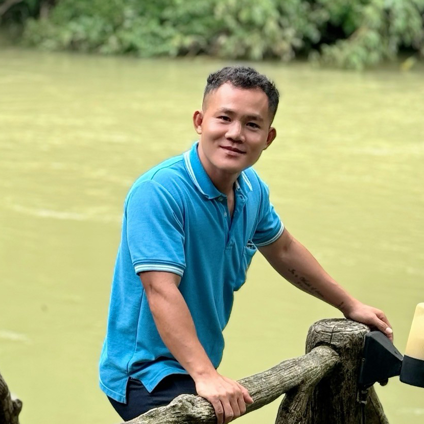 Chart, Tourist Guide at Khaolak Triple